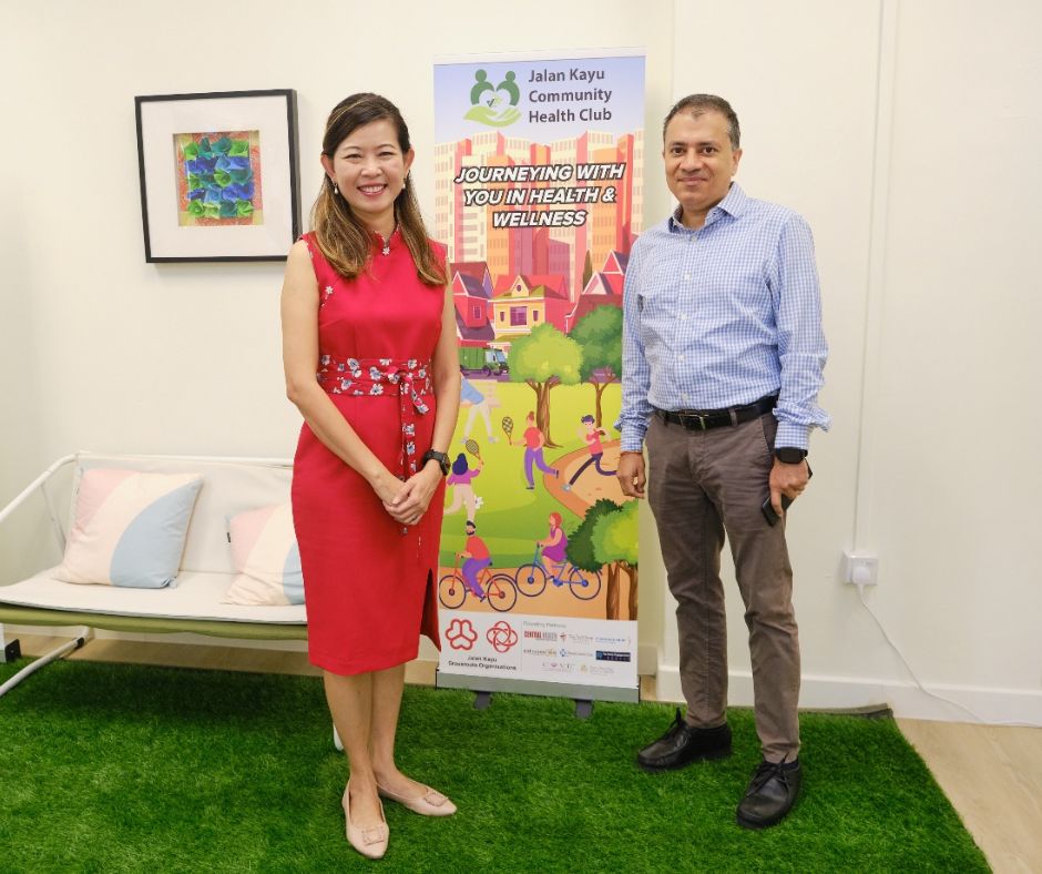Member of the Singapore Parliament and Adviser to JKCHC, Ms Ng Ling Ling and KaHa Founder and CEO, Pawan Gandhi at JKCHC opening